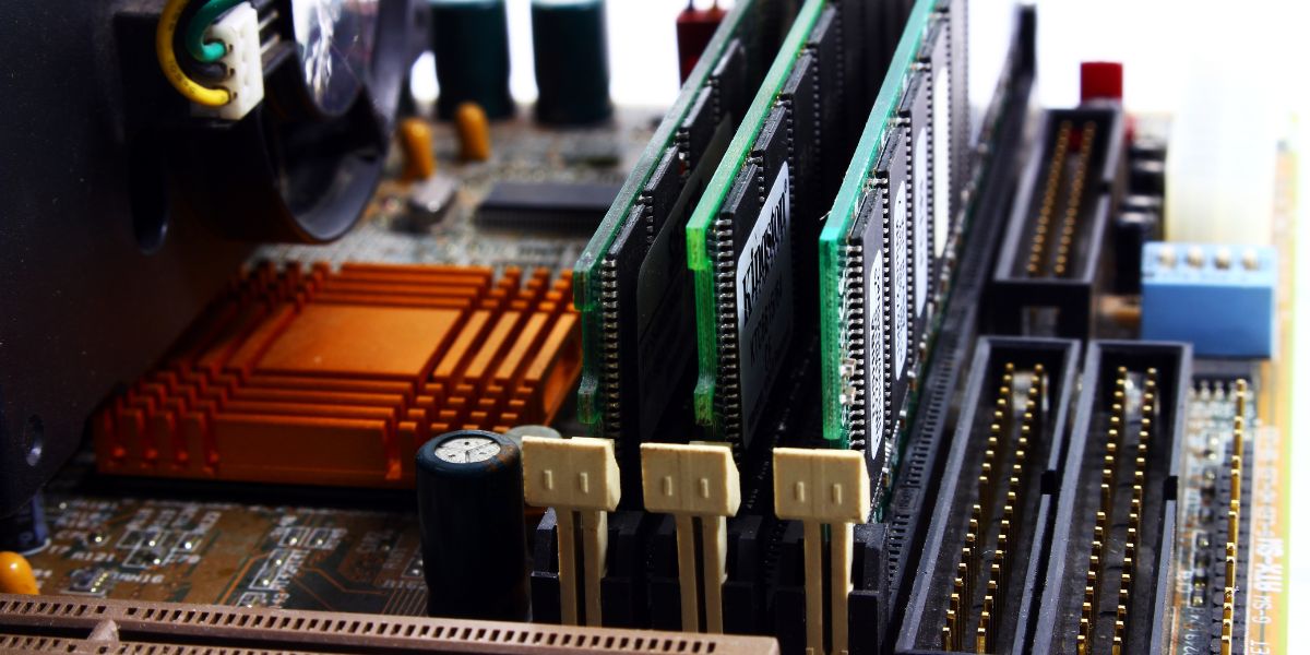 Do Intel CPUs Come With Coolers? Simple Guide To Help You In 2023